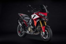 2022-Ducati-Multistrada-V4-Pikes-Peak-01
